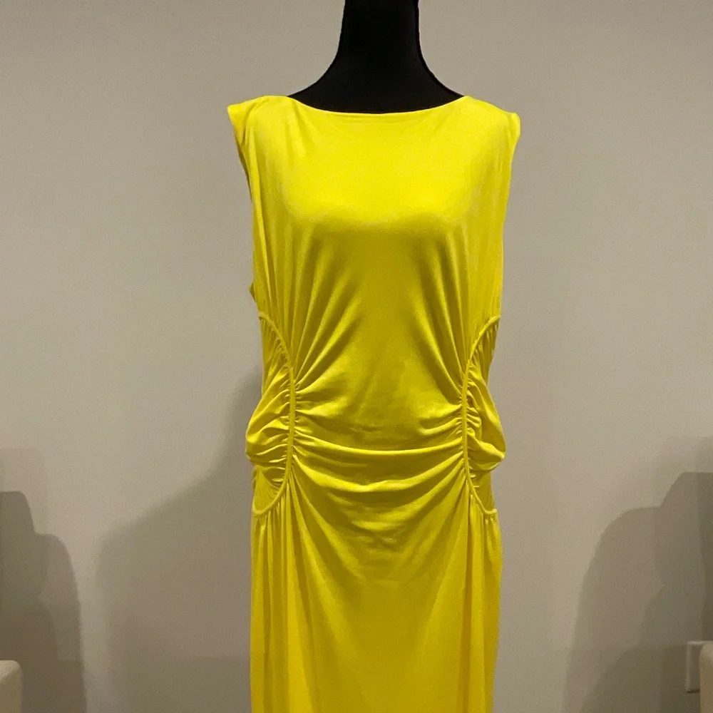 New York & Company Yellow Ruched Maxi Dress - Picture 1 of 3
